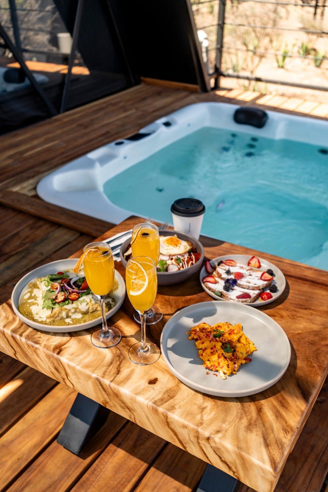 Hotel Coyote Alcocer Kültér fotó